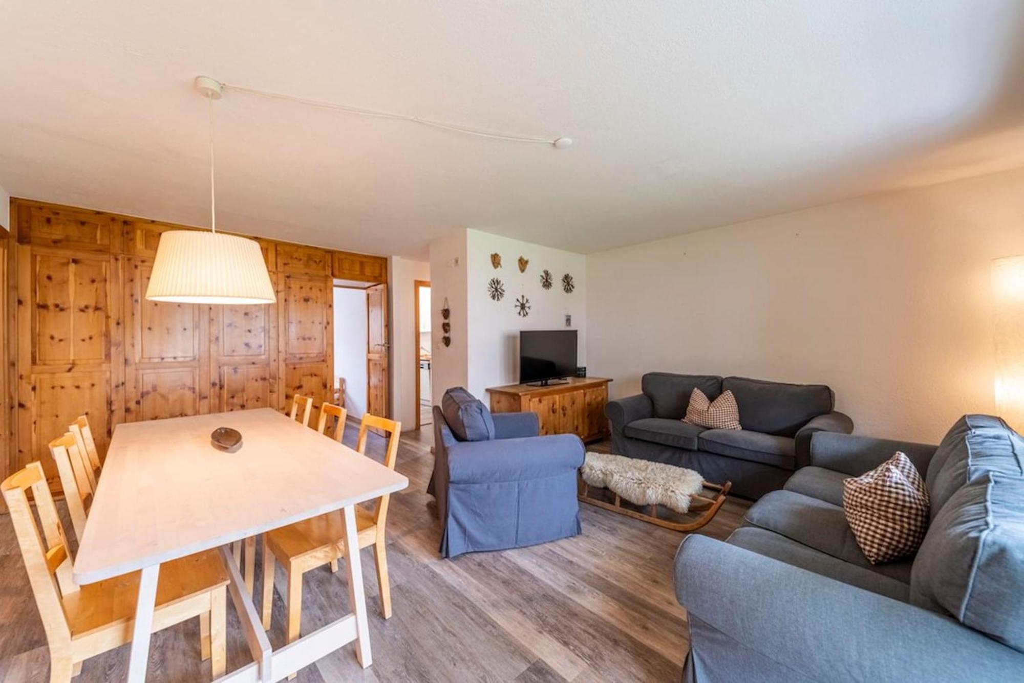 Chesa La Giunfra - Celerina Apartment Celerina/Schlarigna Ngoại thất bức ảnh